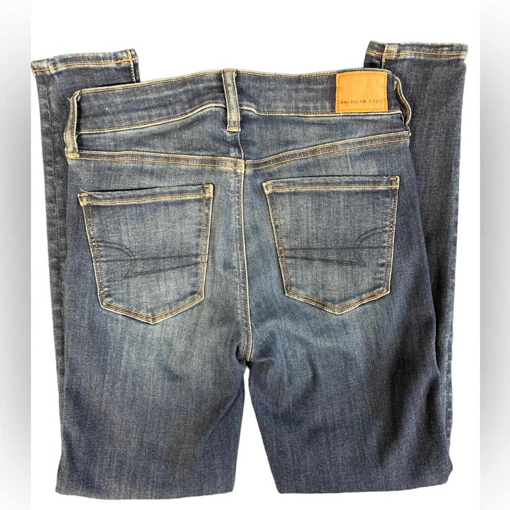 Womens American Eagle Next Level Stretch Skinny Jeans. Size 0.